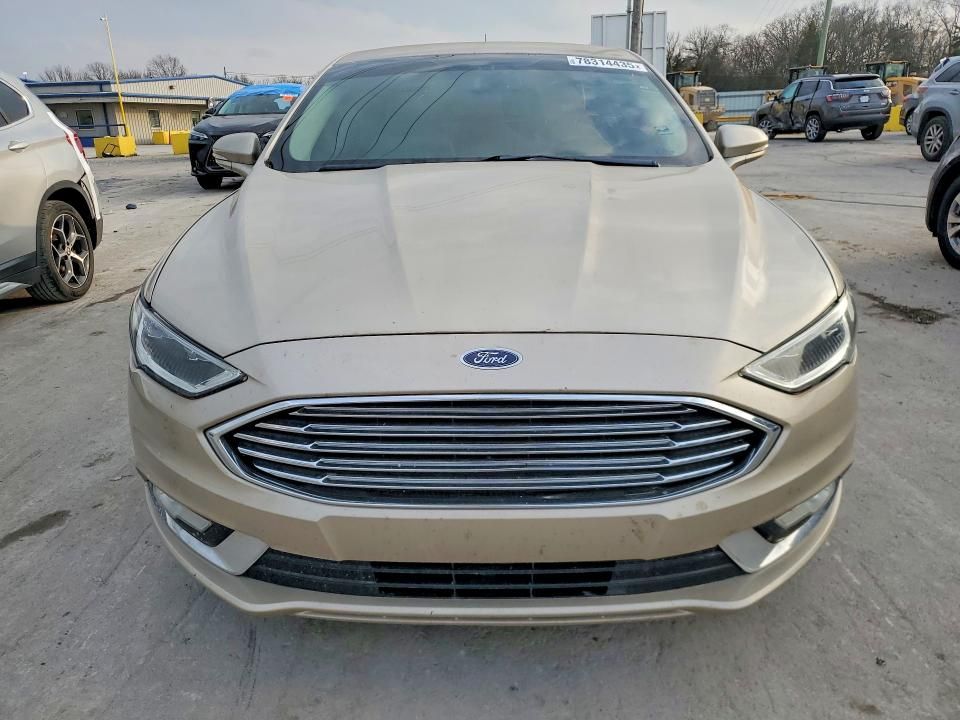 2018 Ford Fusion Titanium/platinum hev