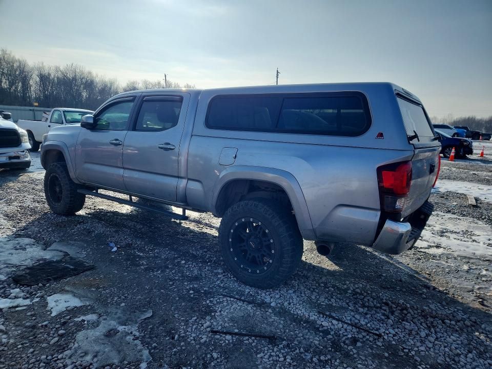 2018 Toyota Tacoma Double cab