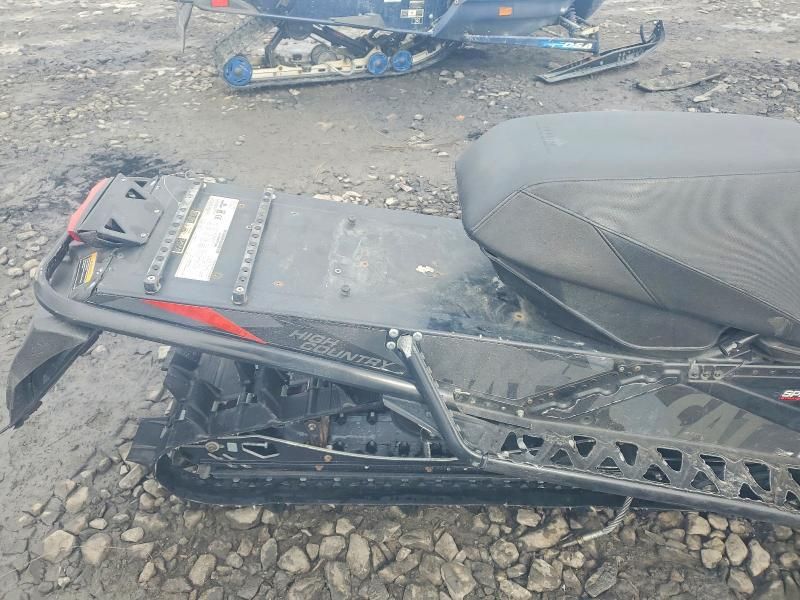 2016 Arctic Cat Snowmobile