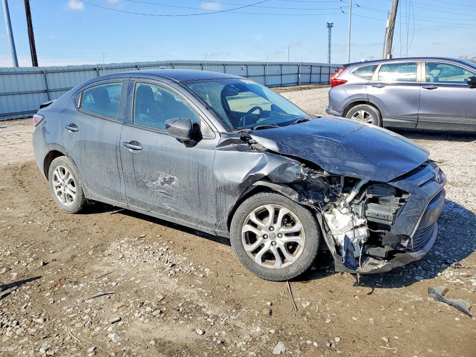 2018 Toyota Yaris ia Base