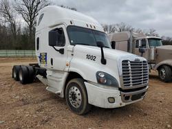 Freigliner Vehiculos salvage en venta: 2017 Freigliner 2017 Freightliner Cascadia 125 Semi Truck