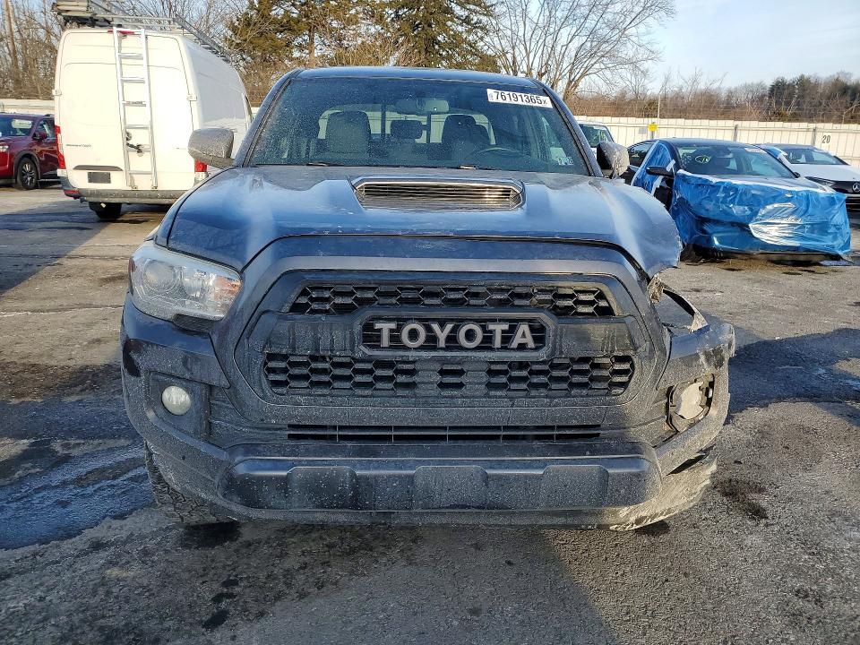 2016 Toyota Tacoma Double cab