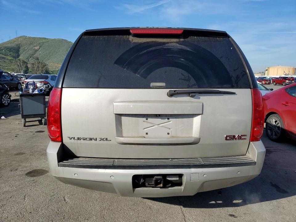 2008 GMC Yukon xl C1500