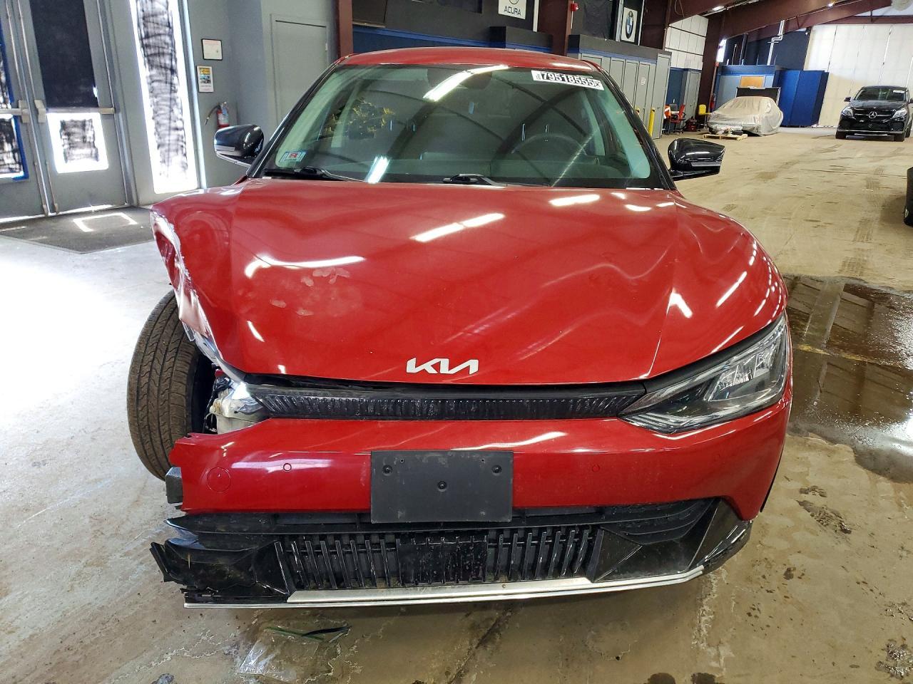 2023 KIA EV6 Wind