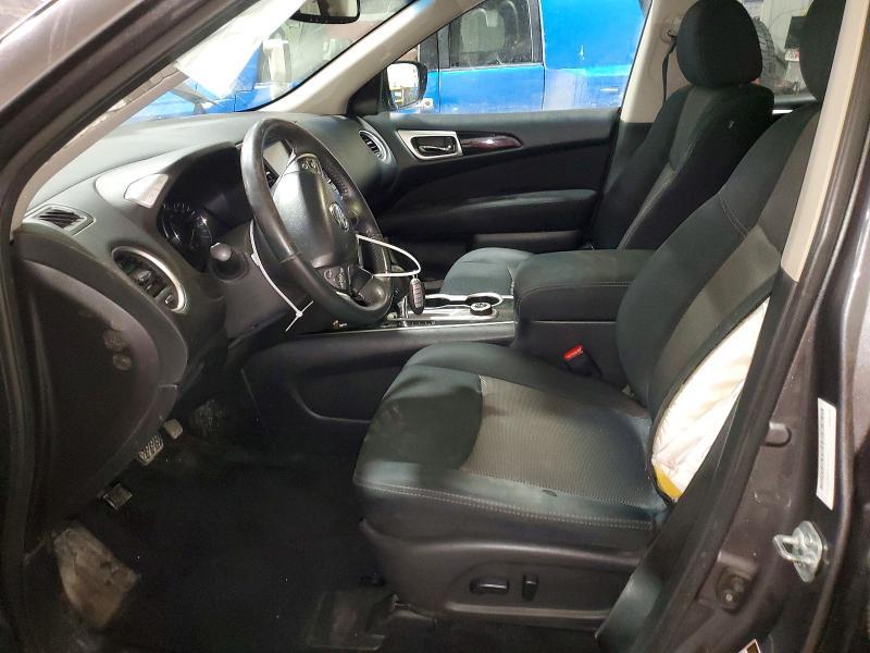 2017 Nissan Pathfinder s