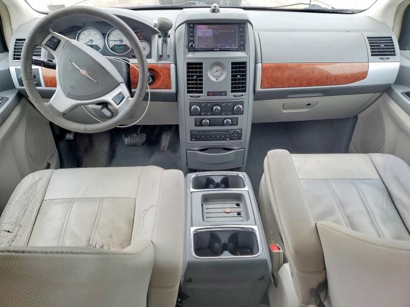 2008 Chrysler Town & Country Touring
