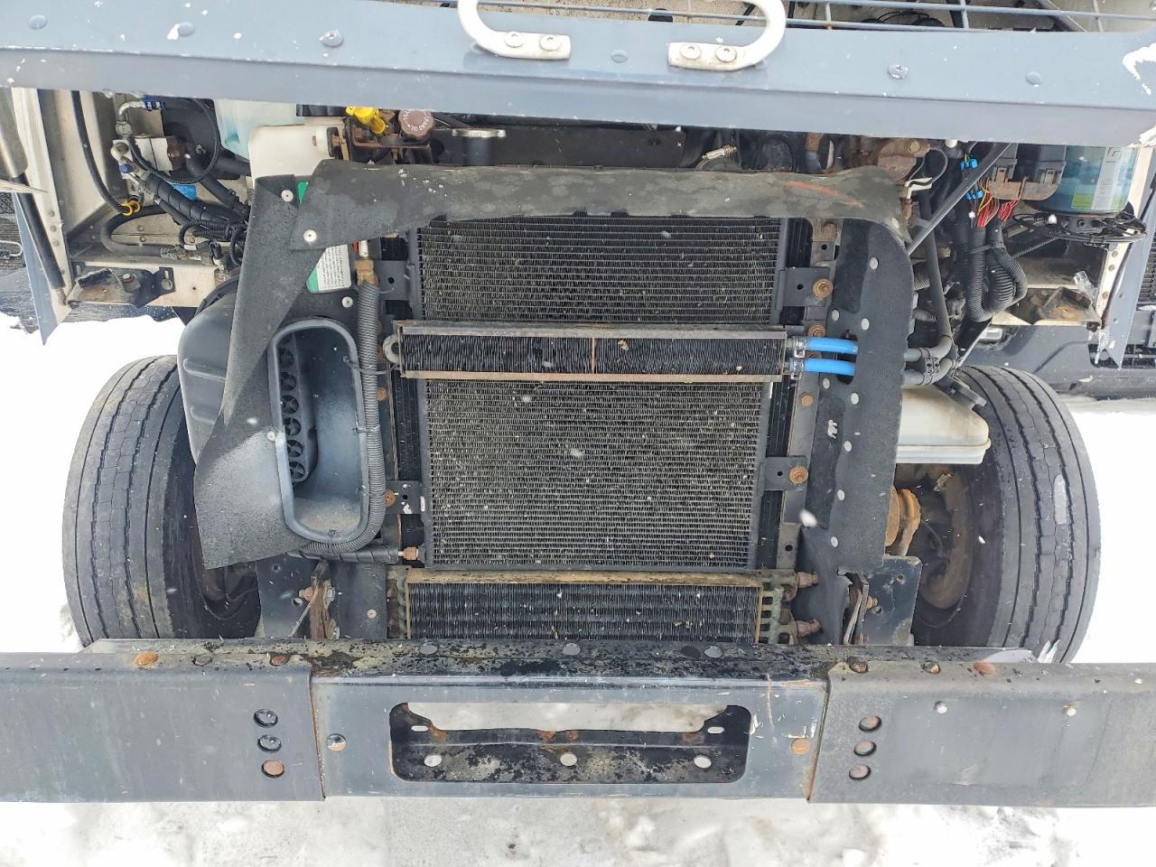 2021 Freightliner Chassis M Line WALK-IN Van