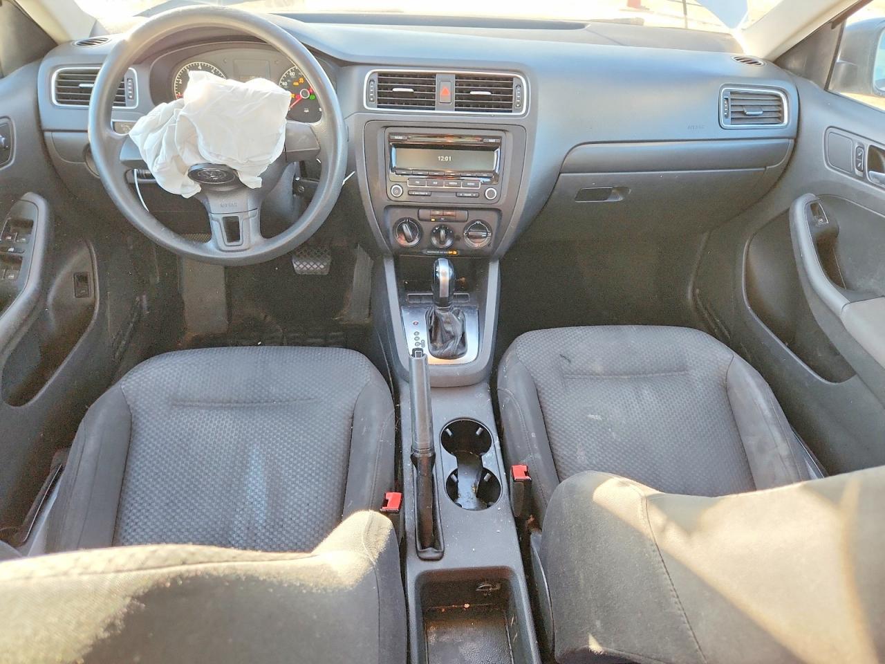 2012 Volkswagen Jetta Base