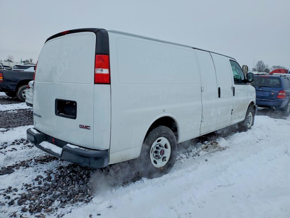 2020 GMC Savana 2500 Cargo Delivery van