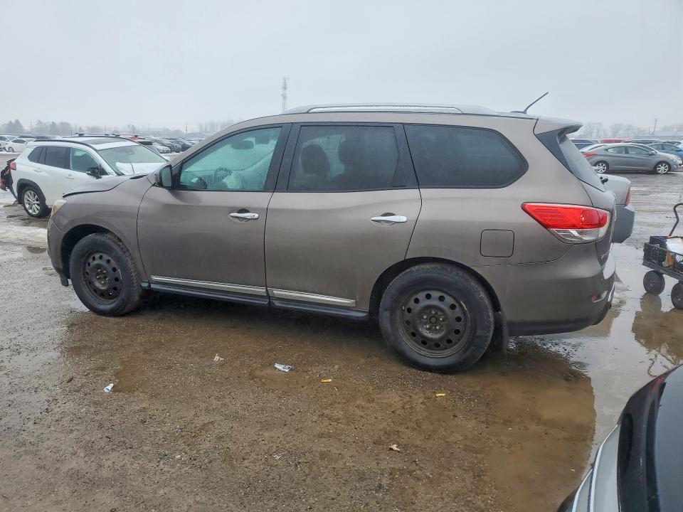 2013 Nissan Pathfinder s