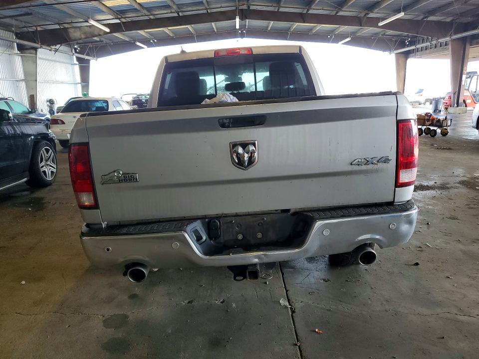 2016 Dodge Ram 1500 slt