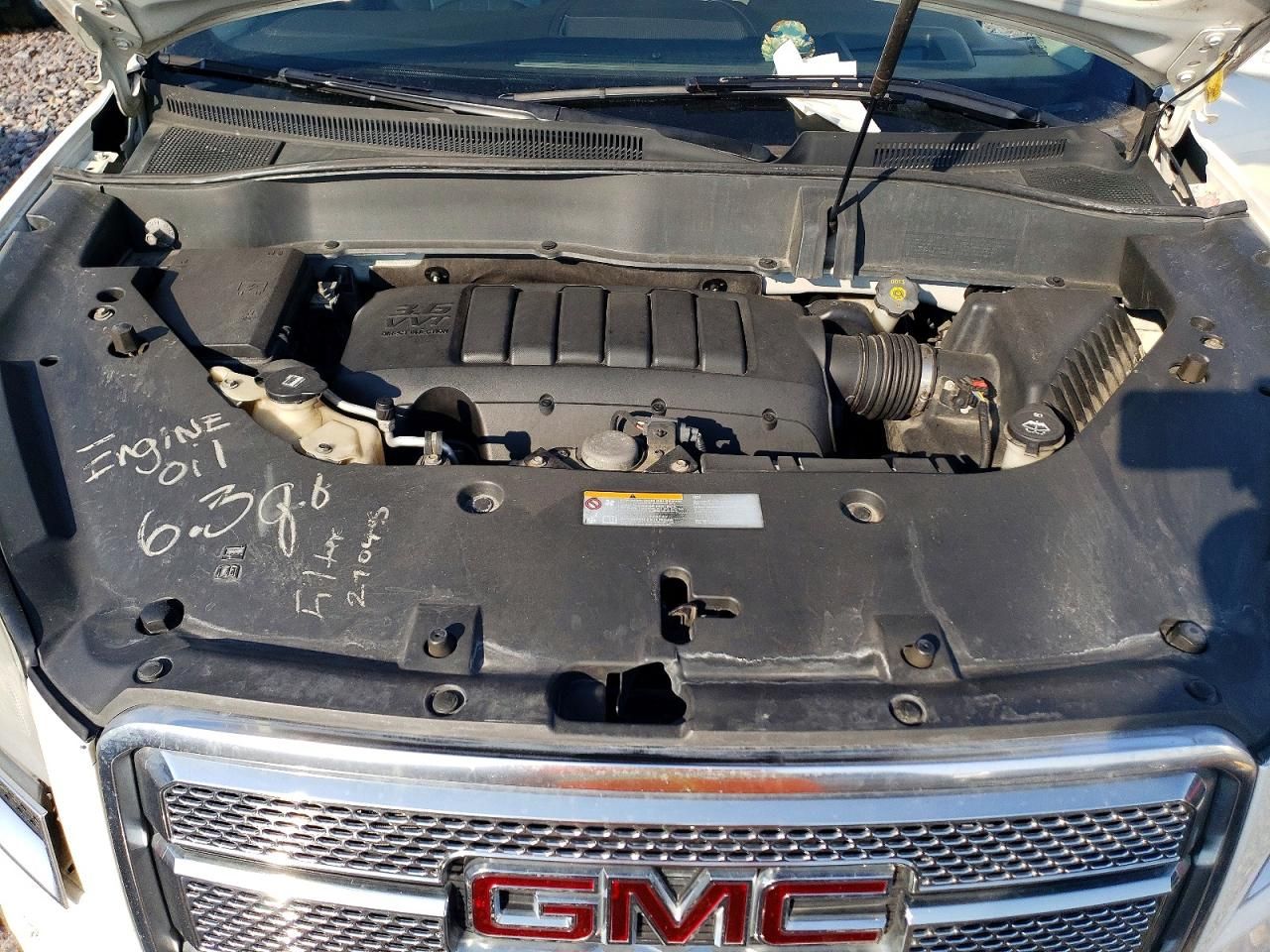 2013 GMC Acadia Denali