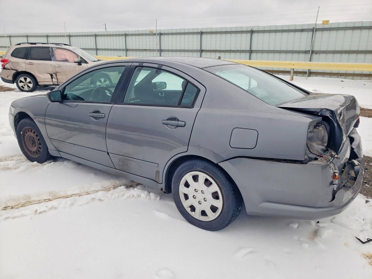 2006 Mitsubishi Galant es Medium
