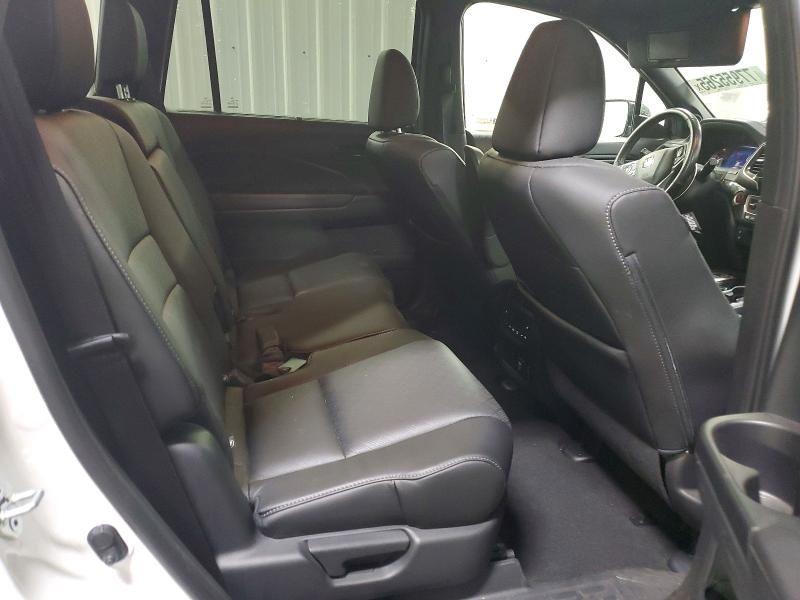 2023 Honda Passport Elite