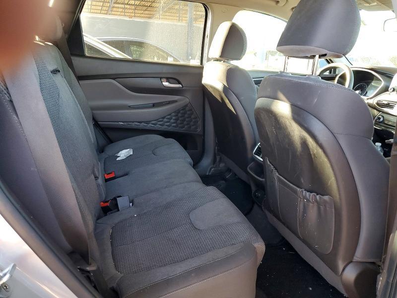 2019 Hyundai Santa fe se 2.4l