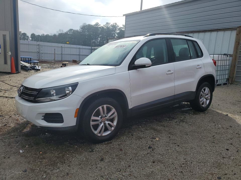 2015 Volkswagen Tiguan s