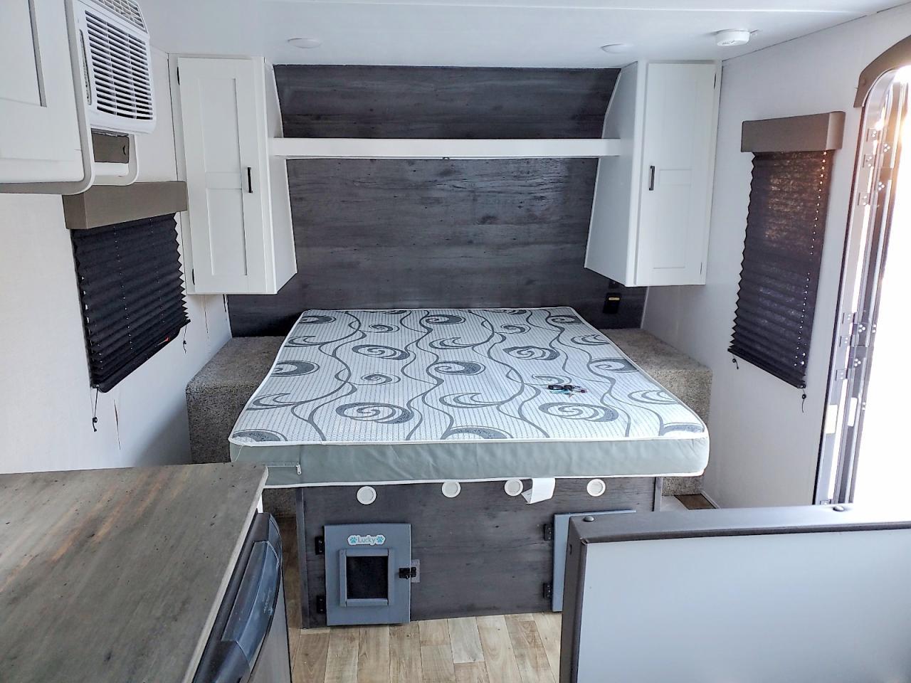 2022 Keystone Hideout Camper
