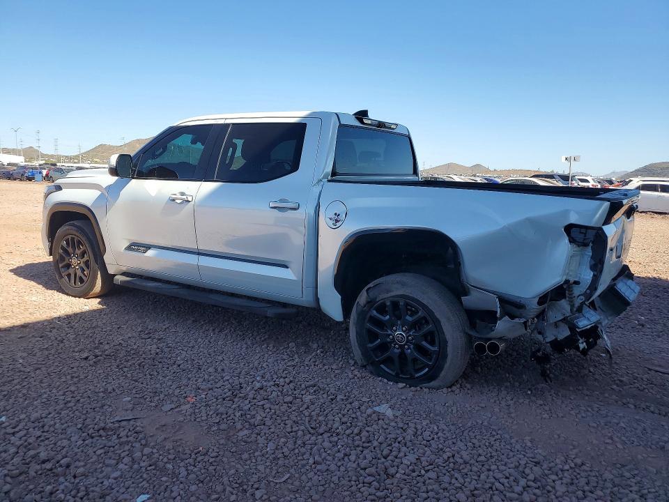 2022 Toyota Tundra Crewmax Platinum