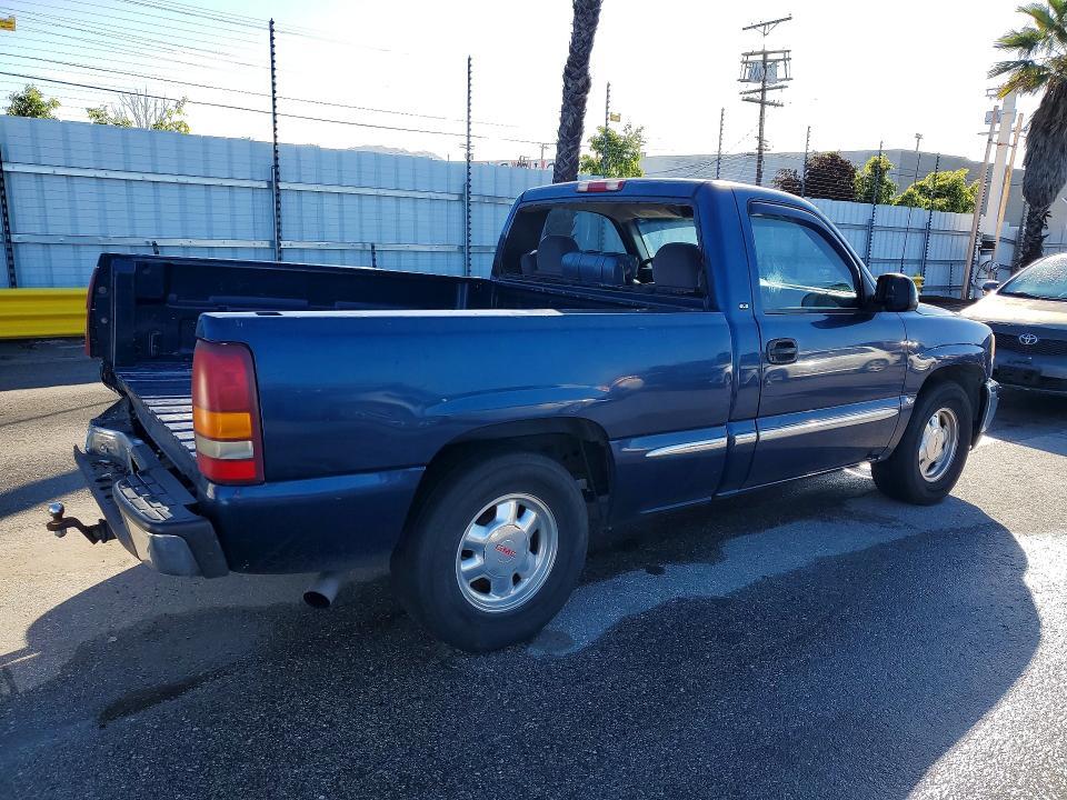2002 GMC New Sierra C1500