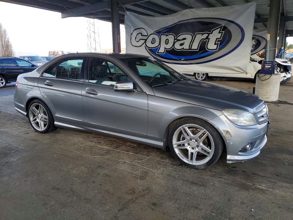 2010 Mercedes-Benz C300