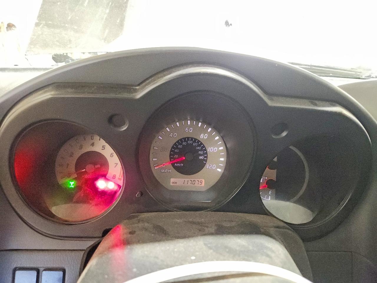 2004 Nissan Frontier XE-V6