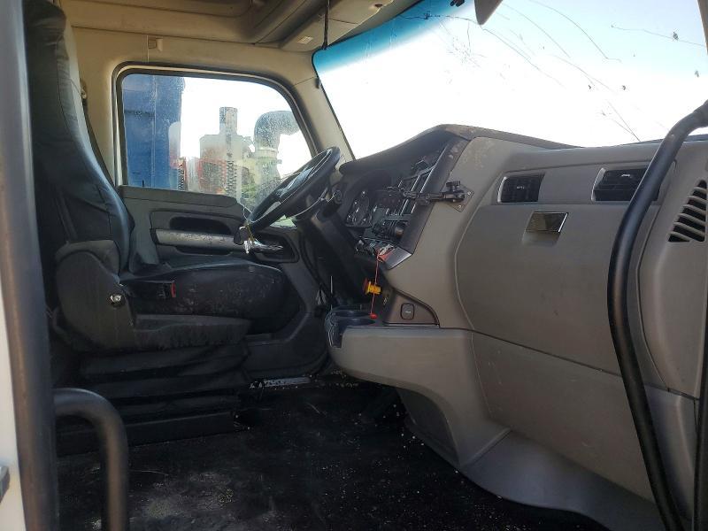 2021 Kenworth Tractor