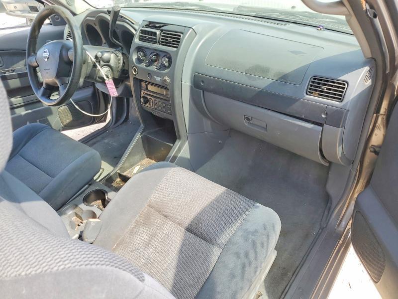 2004 Nissan Frontier Standard
