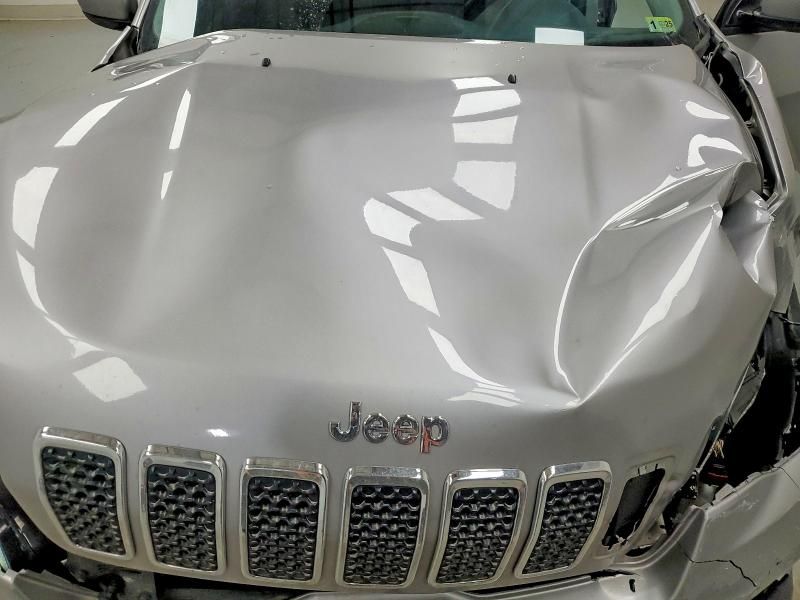 2020 Jeep Cherokee Latitude