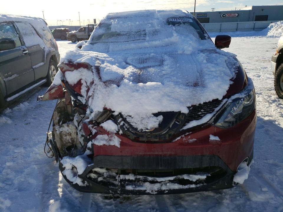 2019 Niss Rogue Sport s