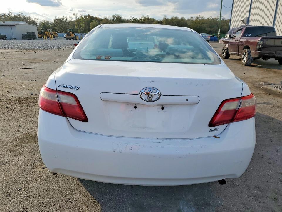 2007 Toyota Camry le