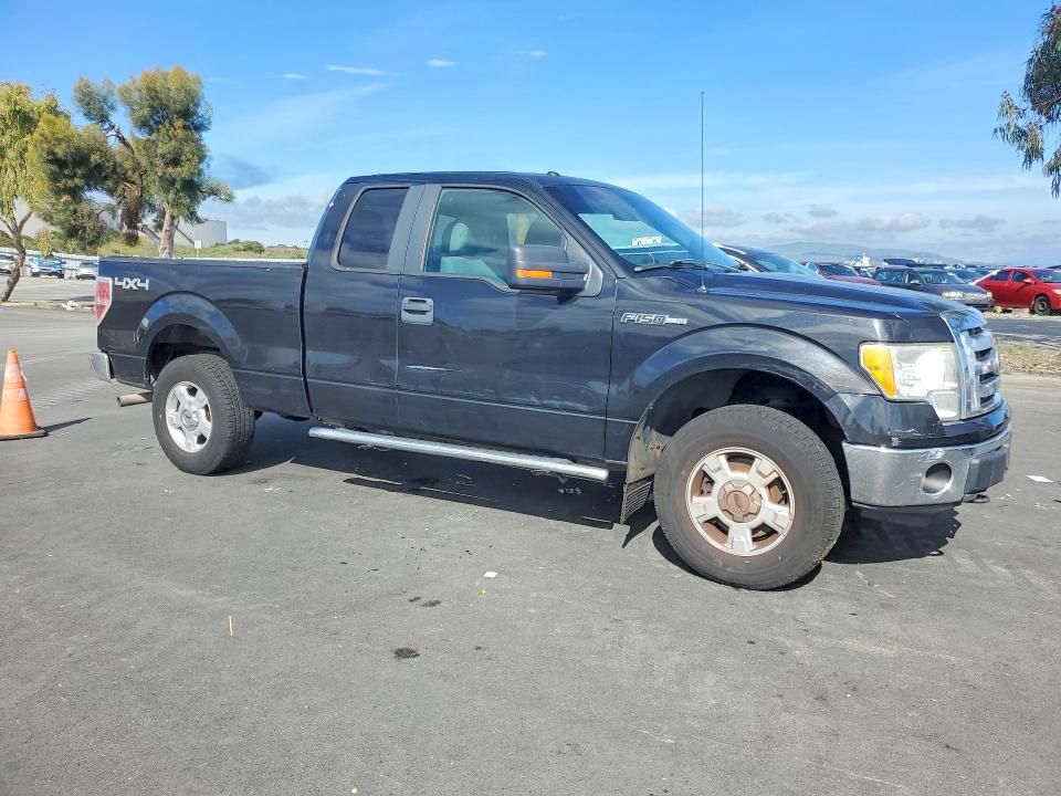 2011 Ford F150 Super cab