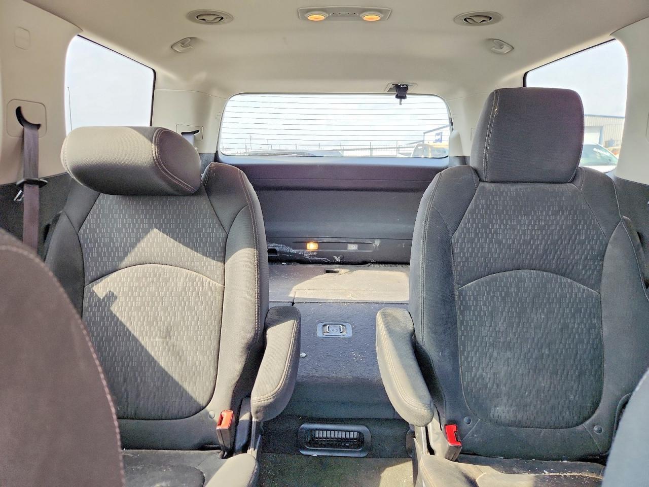 2013 GMC Acadia sle