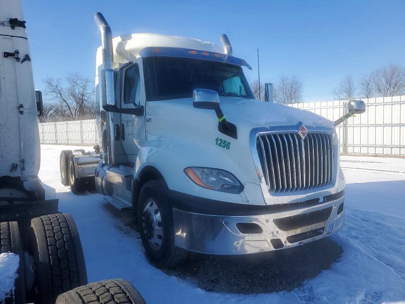 2019 International Lt625 Semi Truck