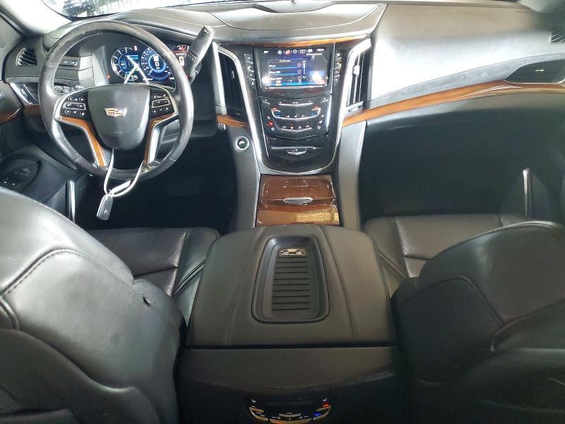 2018 Cadillac Escalade esv Luxury