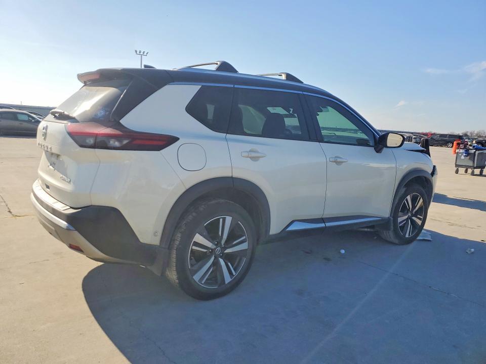 2021 Nissan Rogue Platinum