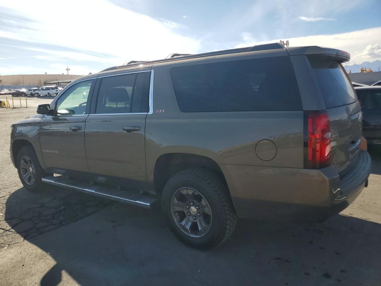 2016 Chevrolet Suburban K1500 lt