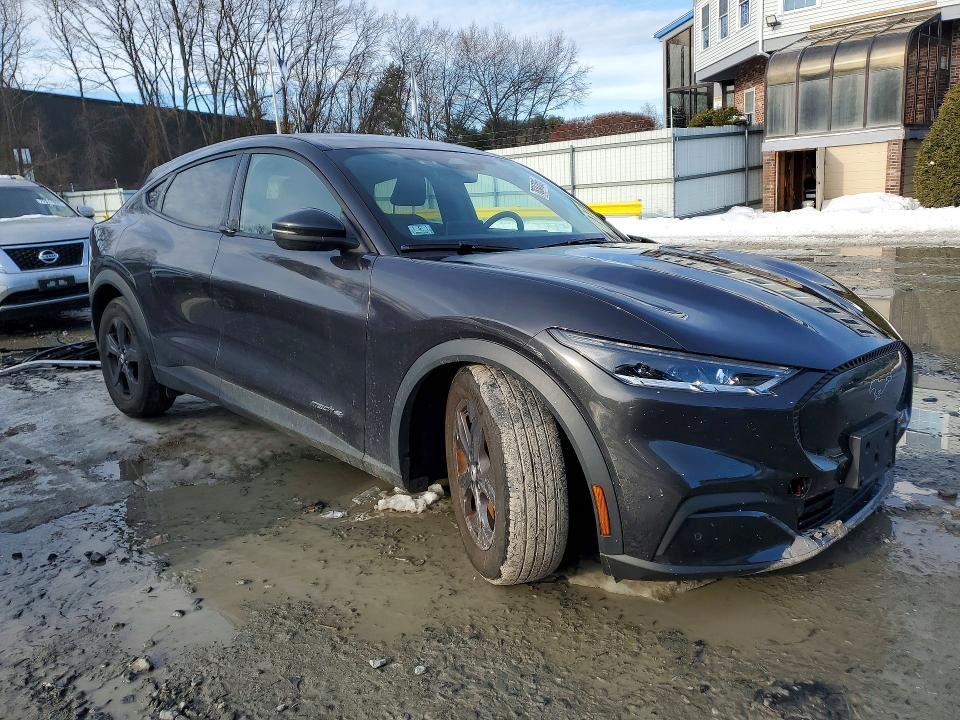 2022 Ford Mustang Mach-e Select