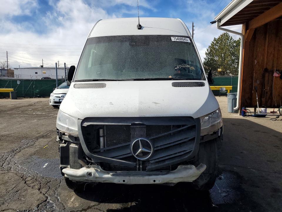 2022 Mercedes-Benz Sprinter 2500