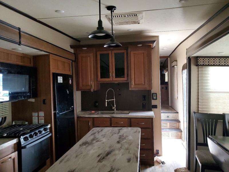 2018 Foresriver 2018 Forest River Chaparral Camper