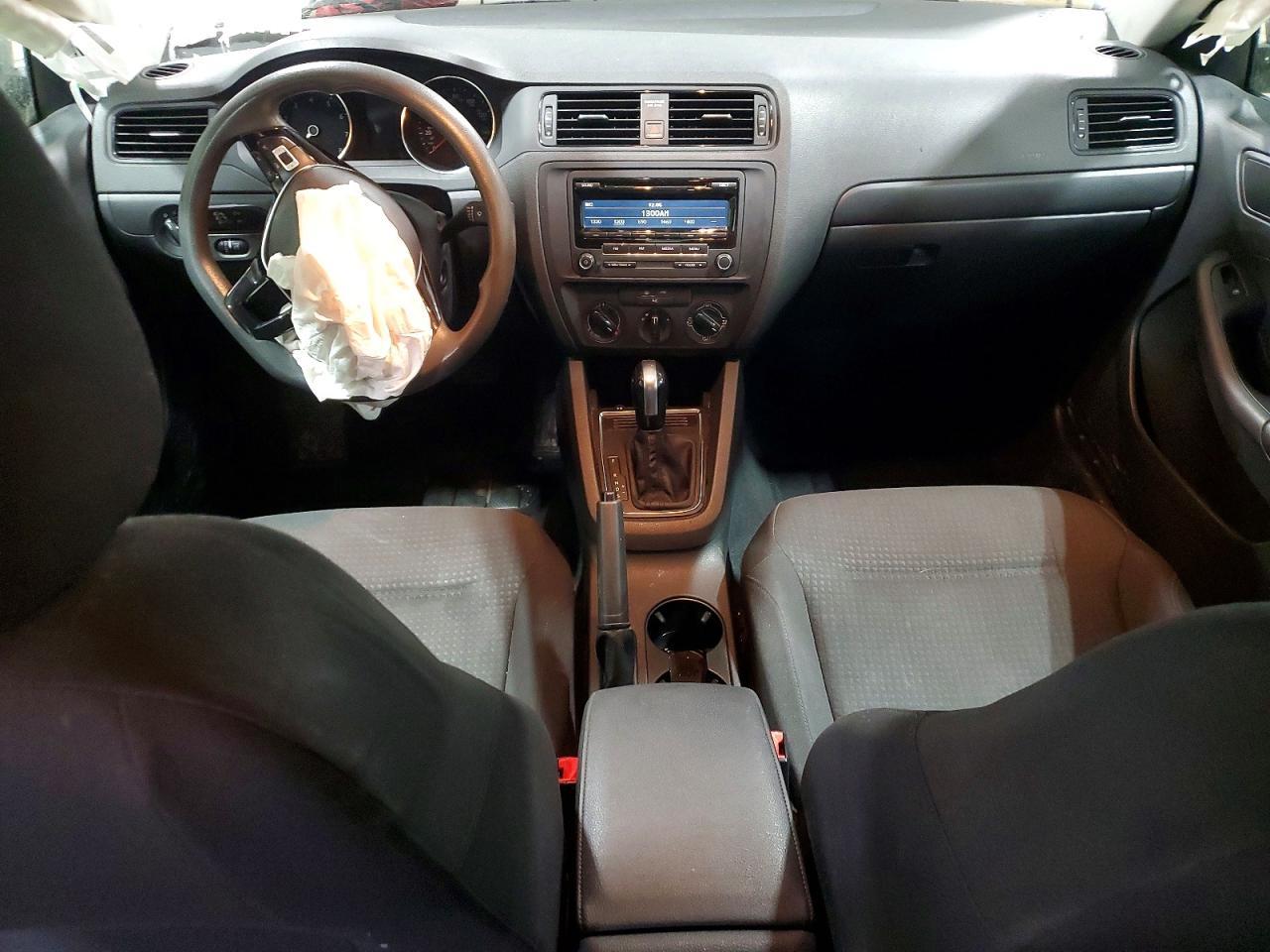 2015 Volkswagen Jetta Base