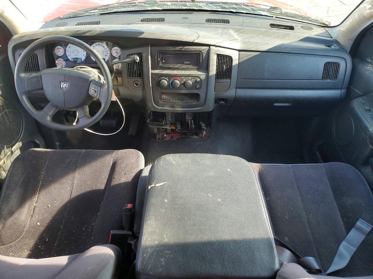 2005 Dodge Ram 1500 st