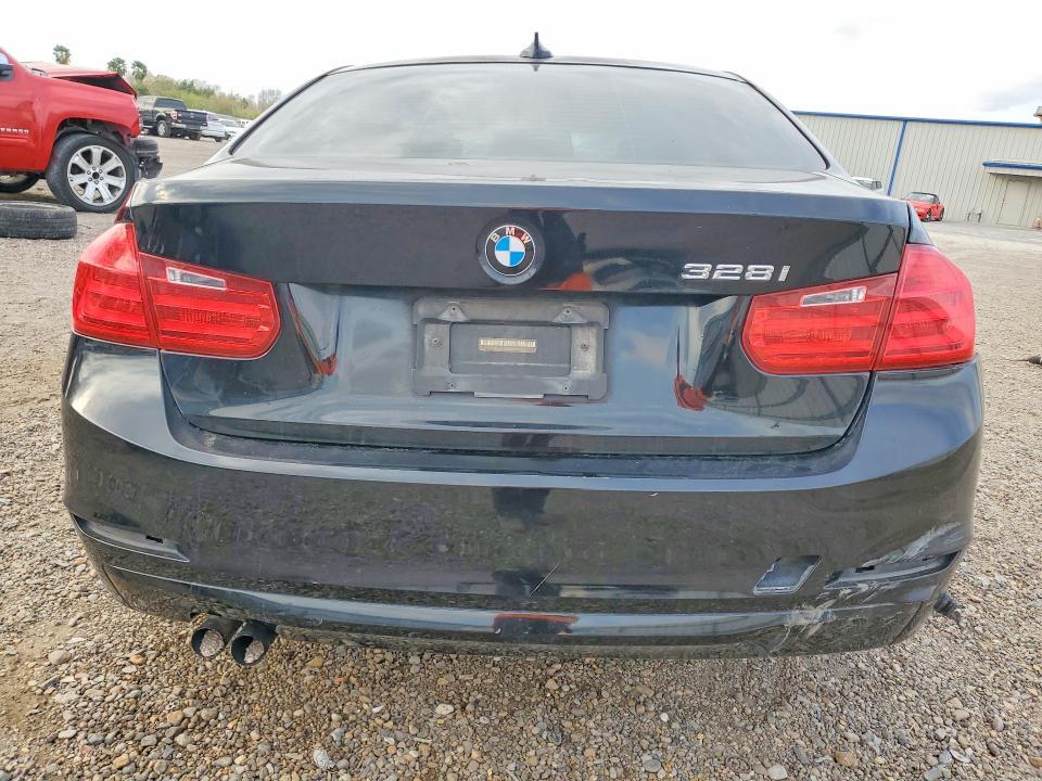 2014 BMW 328 i