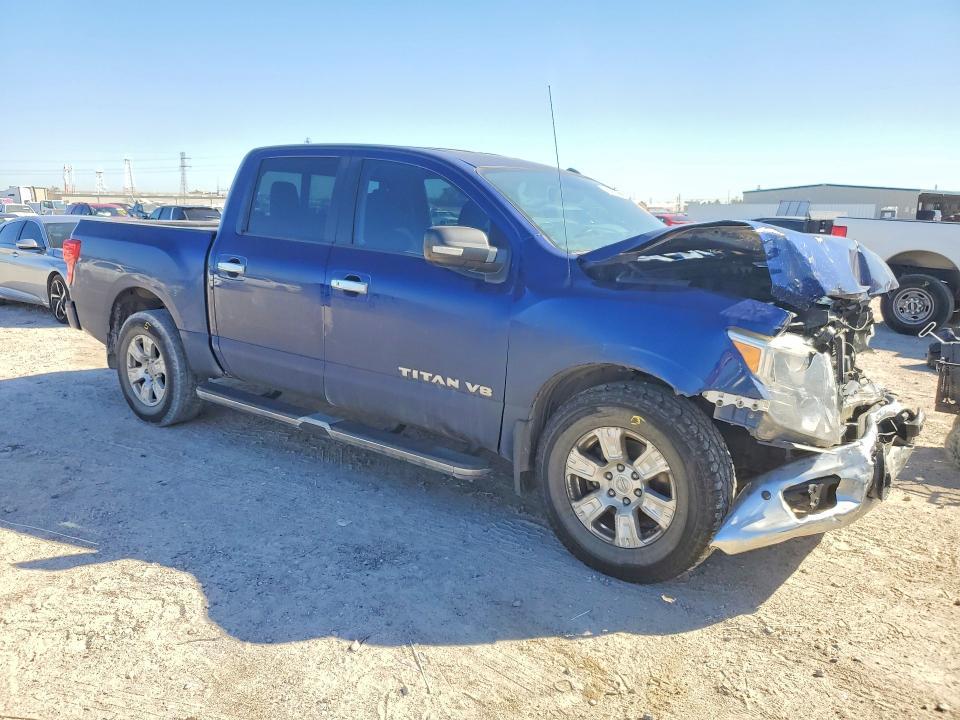 2018 Nissan Titan SV