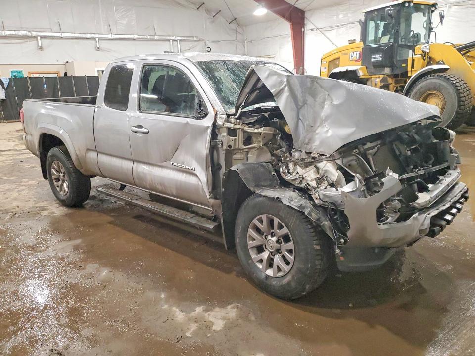 2018 Toyota Tacoma SR5 V6