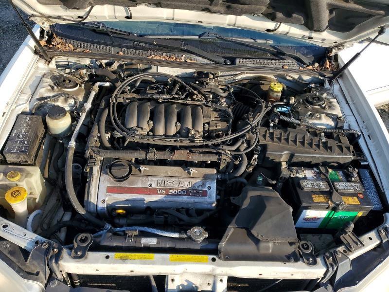 2001 Niss Maxima gxe