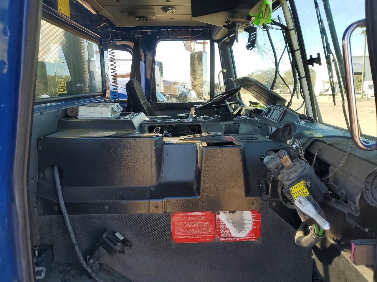 2016 Autocar Llc 2016 Autocar Xpeditor Refuse Truck