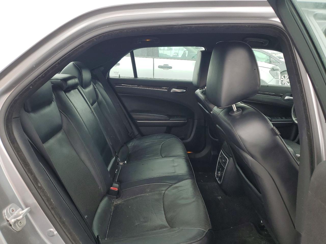 2014 Chrysler 300c