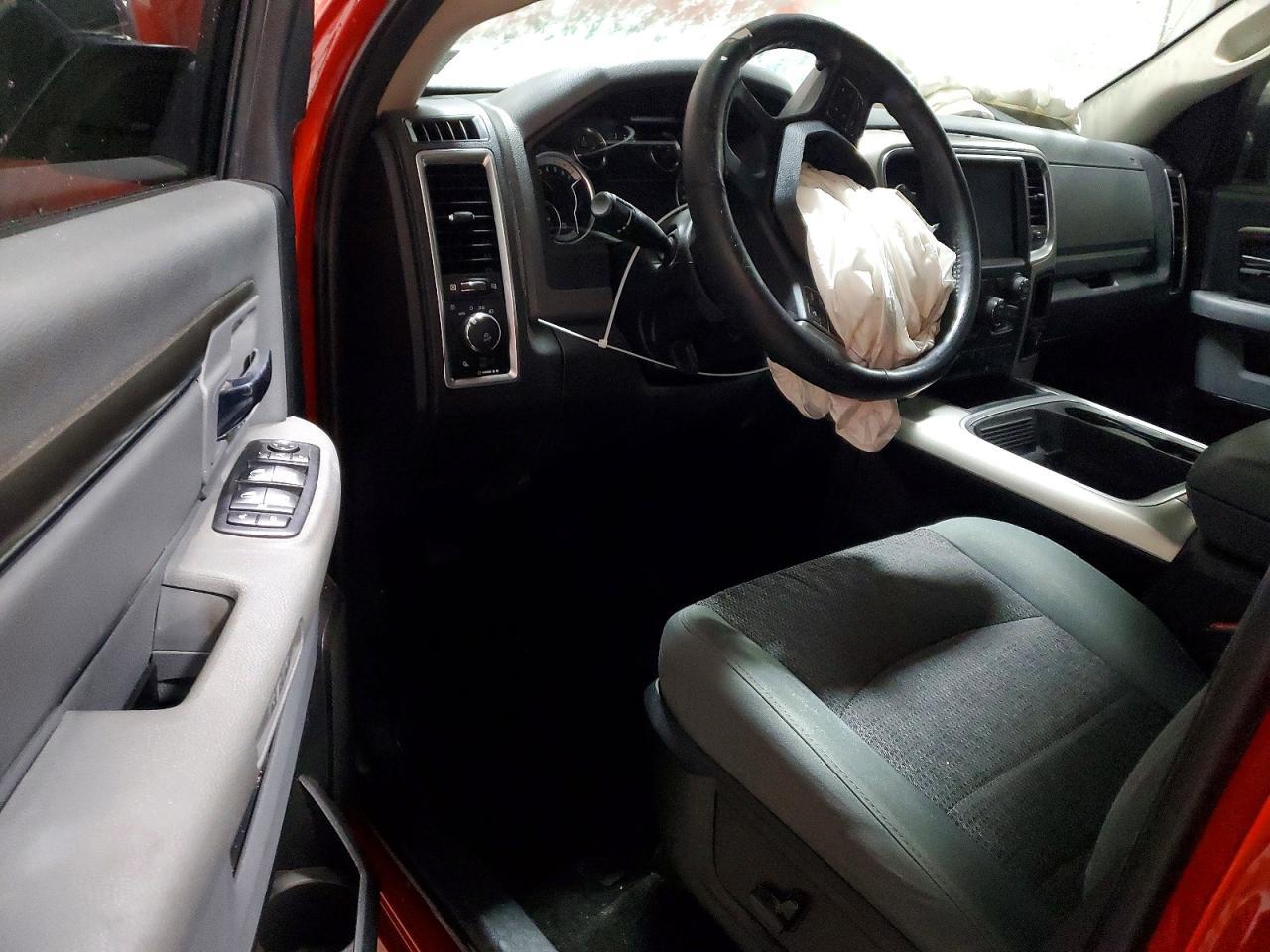 2018 Dodge RAM 1500 SLT