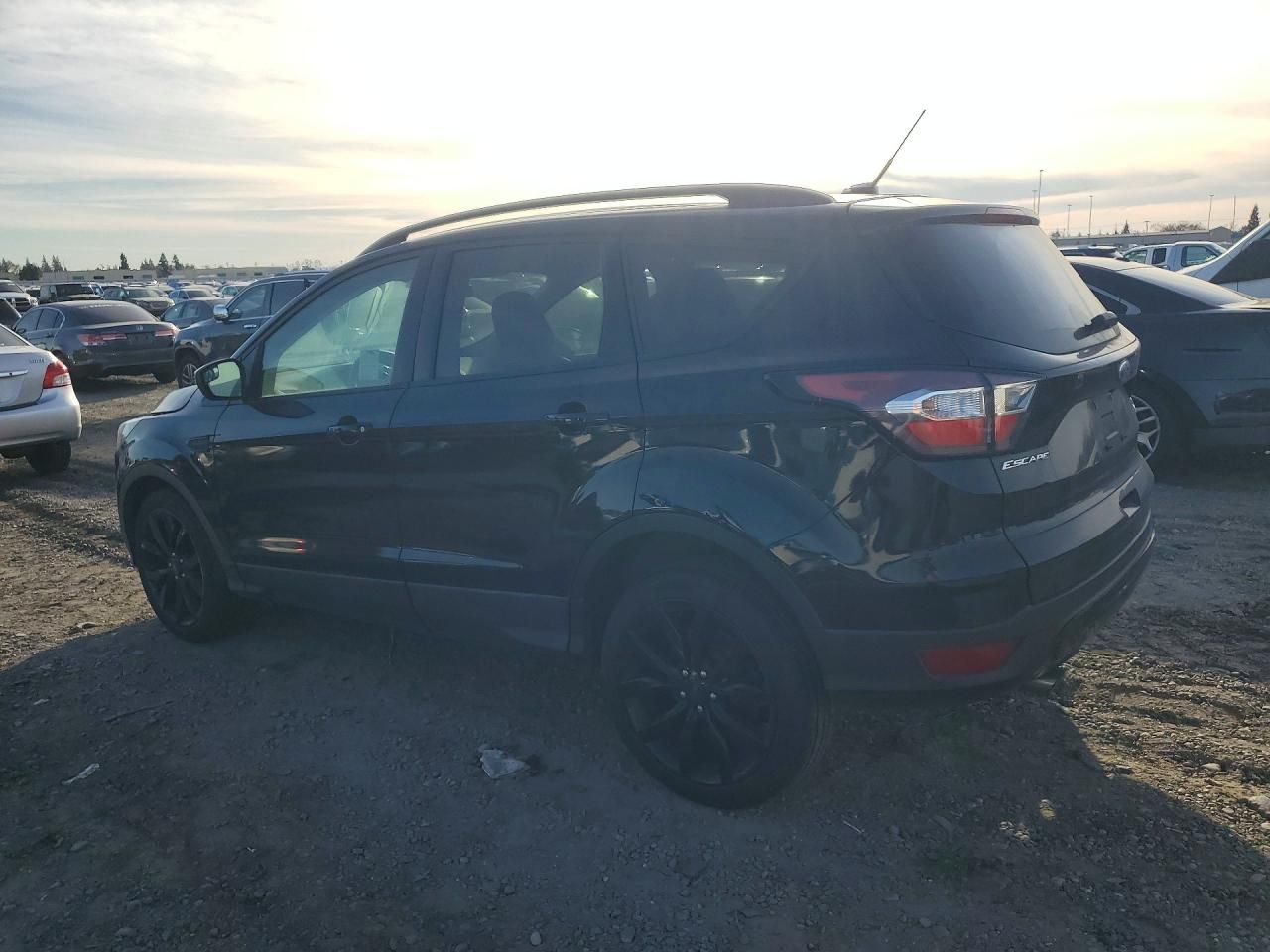 2018 Ford Escape se
