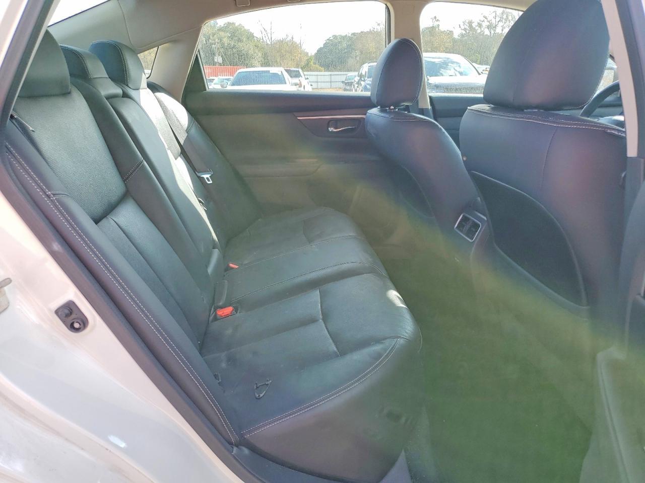 2015 Niss Altima 2.5